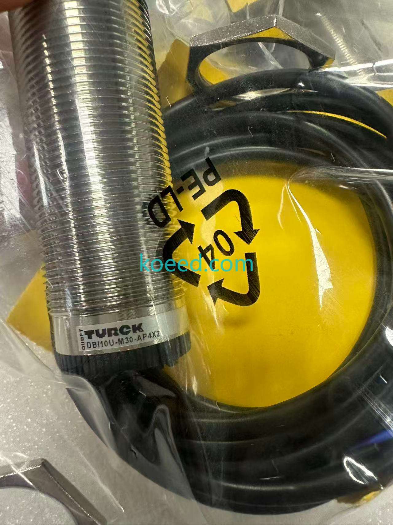 DBI10U-M30-AP4X2 1582231 - Product View